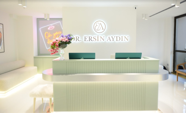 Ataköy kliniği karşılama bankosu